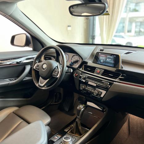 BMW X1 2.0 16V 4P S DRIVE 20I X-LINE AUTOM�TICO, Foto 11