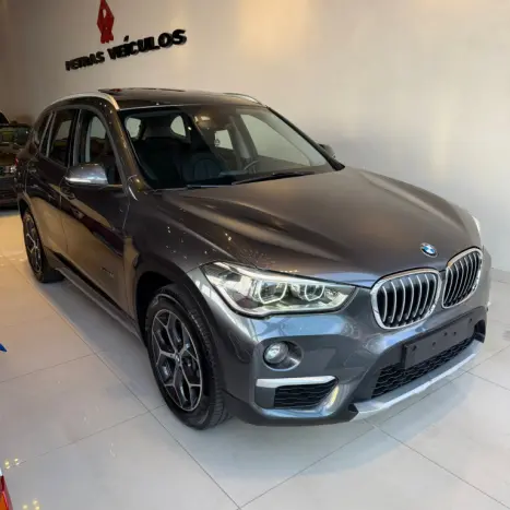 BMW X1 2.0 16V 4P SDRIVE 20I ACTIVEFLEX TURBO AUTOMÁTICO, Foto 4 BMW X1 2.0 16V 4P SDRIVE 20I ACTIVEFLEX TURBO AUTOMÁTICO, Foto 4