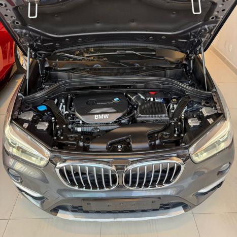 BMW X1 2.0 16V 4P SDRIVE 20I ACTIVEFLEX TURBO AUTOMÁTICO, Foto 14 BMW X1 2.0 16V 4P SDRIVE 20I ACTIVEFLEX TURBO AUTOMÁTICO, Foto 14