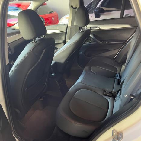 BMW X1 2.0 16V 4P SDRIVE 20I ACTIVEFLEX TURBO AUTOM�TICO, Foto 4
