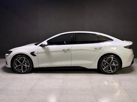 BYD Seal GS 4P 82,5 KW ELÉTRICO 590 EV AWD, Foto 4
