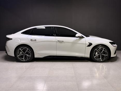 BYD Seal GS 4P 82,5 KW ELÉTRICO 590 EV AWD, Foto 3