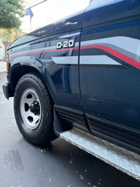 CHEVROLET C-20 4.1 4P CUSTOM L CABINE DUPLA, Foto 6
