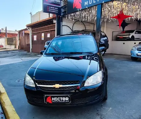 CHEVROLET Classic Sedan 1.0 4P VHCE FLEX, Foto 1 CHEVROLET Classic Sedan 1.0 4P VHCE FLEX, Foto 1