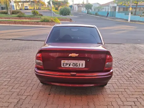 CHEVROLET Classic Sedan 1.0 4P FLEX LIFE, Foto 2