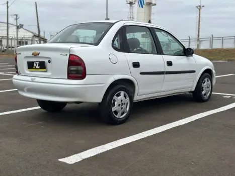 CHEVROLET Classic Sedan 1.0 4P, Foto 6