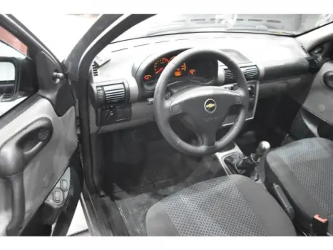 CHEVROLET Classic Sedan 1.0 4P VHCE FLEX LS, Foto 7