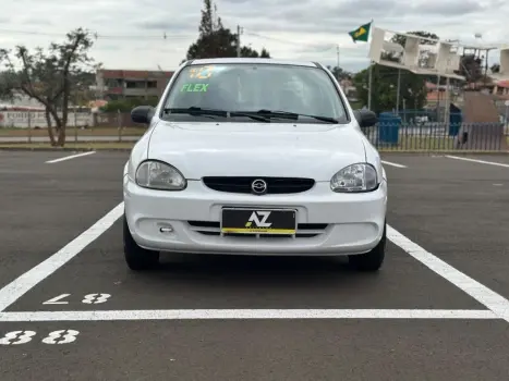 CHEVROLET Classic Sedan 1.0 4P, Foto 2