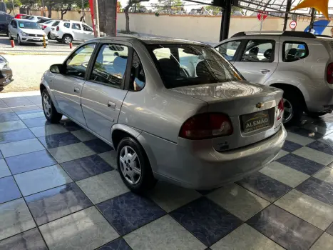 CHEVROLET Classic Sedan 1.0 4P VHCE FLEX LS, Foto 8