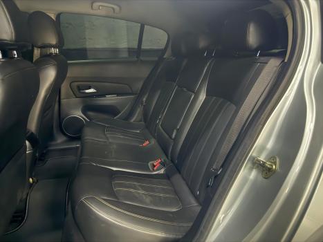 CHEVROLET Cruze Hatch 1.8 16V 4P LT SPORT6 FLEX AUTOM�TICO, Foto 8