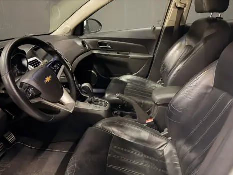 CHEVROLET Cruze Hatch 1.8 16V 4P LTZ SPORT6 FLEX AUTOM�TICO, Foto 6