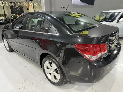 CHEVROLET Cruze Sedan 1.8 16V 4P LT ECOTEC FLEX, Foto 5 CHEVROLET Cruze Sedan 1.8 16V 4P LT ECOTEC FLEX, Foto 5