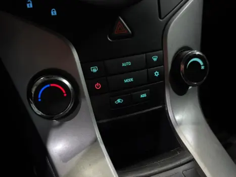 CHEVROLET Cruze Sedan 1.8 16V 4P LT ECOTEC FLEX, Foto 14