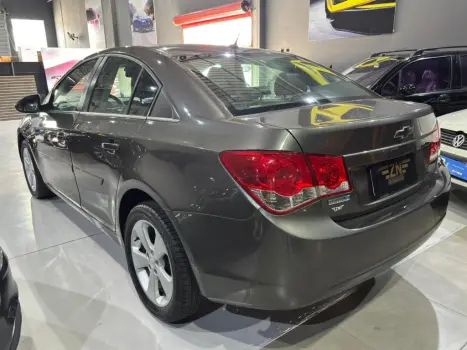CHEVROLET Cruze Sedan 1.8 16V 4P LT ECOTEC FLEX AUTOM�TICO, Foto 3