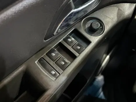 CHEVROLET Cruze Sedan 1.8 16V 4P LT ECOTEC FLEX AUTOM�TICO, Foto 16