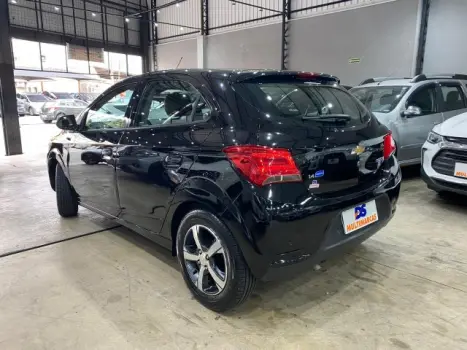 CHEVROLET Onix Hatch 1.4 4P FLEX LTZ, Foto 13 CHEVROLET Onix Hatch 1.4 4P FLEX LTZ, Foto 13