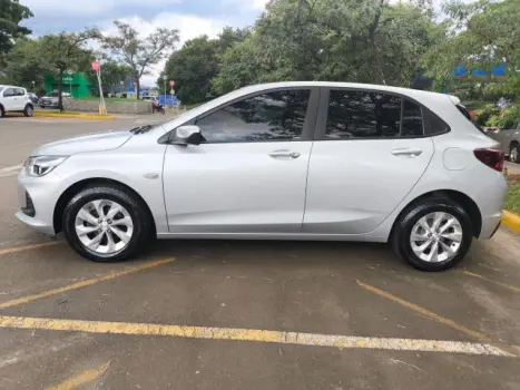 CHEVROLET Onix Hatch 1.0 4P FLEX LT, Foto 11 CHEVROLET Onix Hatch 1.0 4P FLEX LT, Foto 11