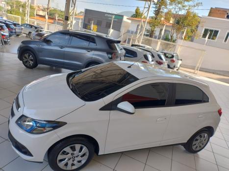 CHEVROLET Onix Hatch 1.4 4P FLEX LT, Foto 9