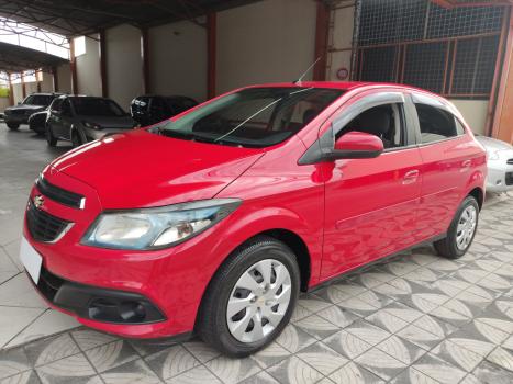 CHEVROLET Onix Hatch 1.4 4P FLEX LT, Foto 3
