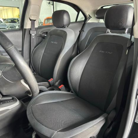 CHEVROLET Onix Hatch 1.4 4P FLEX ACTIV AUTOMTICO, Foto 9