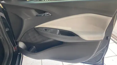 CHEVROLET Onix Hatch 1.0 12V 4P FLEX PREMIER TURBO AUTOMTICO, Foto 16