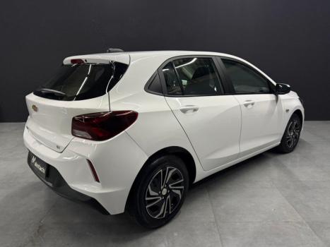 CHEVROLET Onix Hatch 1.0 12V 4P FLEX LT, Foto 4 CHEVROLET Onix Hatch 1.0 12V 4P FLEX LT, Foto 4