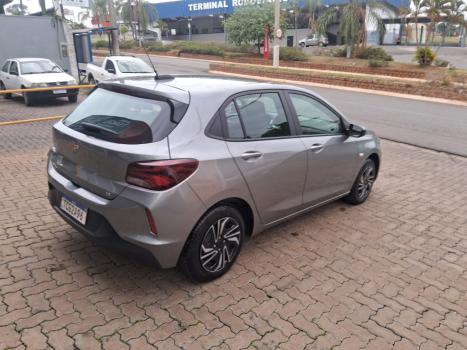 CHEVROLET Onix Hatch 1.0 4P FLEX LT, Foto 6 CHEVROLET Onix Hatch 1.0 4P FLEX LT, Foto 6