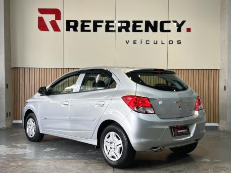 CHEVROLET Onix Hatch 1.0 4P FLEX LT, Foto 2 CHEVROLET Onix Hatch 1.0 4P FLEX LT, Foto 2