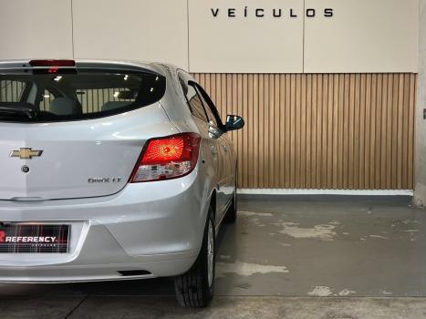 CHEVROLET Onix Hatch 1.0 4P FLEX LT, Foto 7 CHEVROLET Onix Hatch 1.0 4P FLEX LT, Foto 7