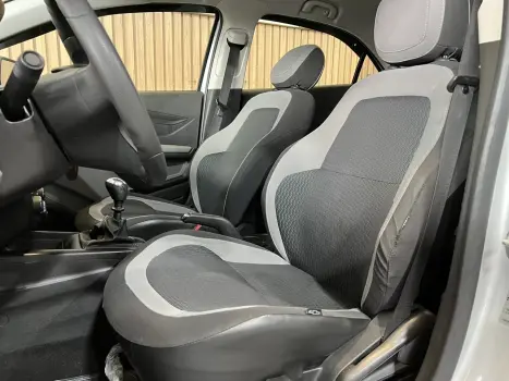 CHEVROLET Onix Hatch 1.0 4P FLEX LT, Foto 19 CHEVROLET Onix Hatch 1.0 4P FLEX LT, Foto 19