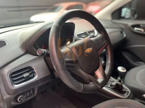 CHEVROLET Onix Hatch 1.4 4P FLEX LTZ, Foto 9