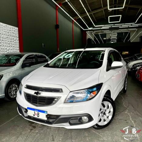 CHEVROLET Onix Hatch 1.4 4P FLEX LT, Foto 2