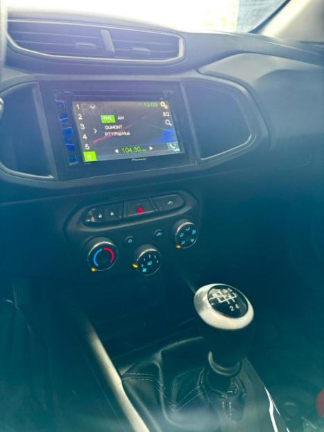 CHEVROLET Onix Hatch 1.4 4P FLEX LT, Foto 6