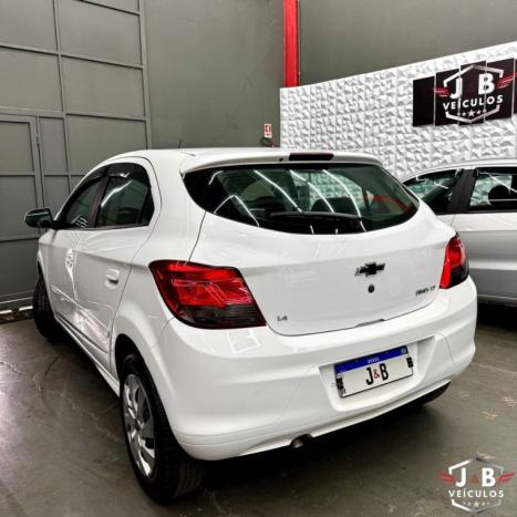 CHEVROLET Onix Hatch 1.4 4P FLEX LT, Foto 9