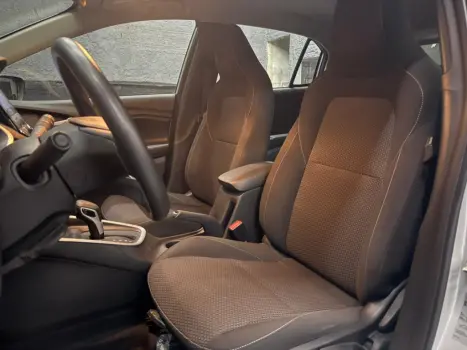 CHEVROLET Onix Hatch 1.0 12V 4P FLEX LT TURBO AUTOM�TICO, Foto 12