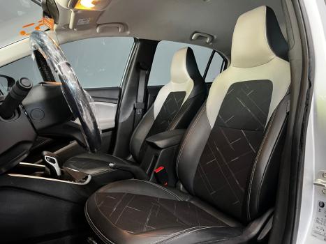 CHEVROLET Onix Hatch 1.0 12V 4P FLEX PREMIER TURBO AUTOM�TICO, Foto 11