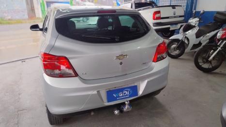 CHEVROLET Onix Hatch 1.4 4P FLEX LT, Foto 5