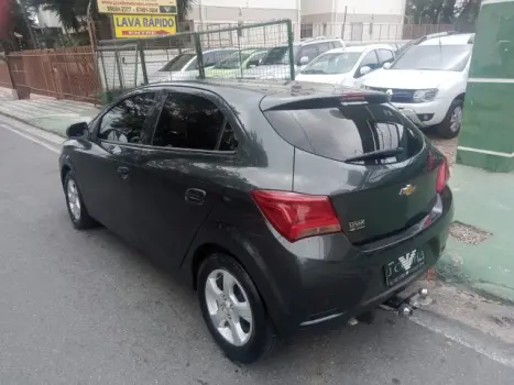 CHEVROLET Onix Hatch 1.4 4P FLEX LT AUTOM�TICO, Foto 2