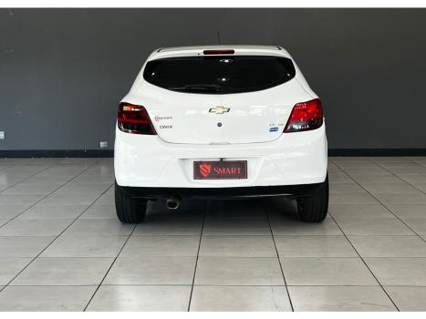 CHEVROLET Onix Hatch 1.4 4P FLEX LT, Foto 11