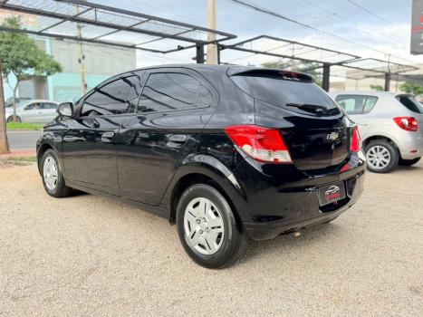 CHEVROLET Onix Hatch 1.0 4P FLEX LT, Foto 4