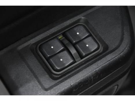 CHEVROLET Onix Hatch 1.0 4P FLEX LS, Foto 6