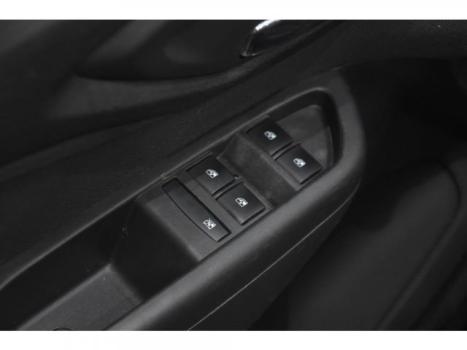 CHEVROLET Onix Hatch 1.4 4P FLEX LTZ, Foto 7