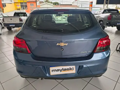CHEVROLET Onix Hatch 1.0 4P FLEX LT LOLLAPALOOZA, Foto 6