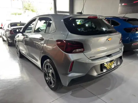 CHEVROLET Onix Hatch 1.0 12V 4P FLEX LT, Foto 4