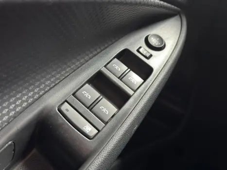 CHEVROLET Onix Hatch 1.0 12V 4P FLEX LT, Foto 15