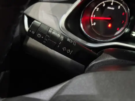 CHEVROLET Onix Hatch 1.0 12V 4P FLEX TURBO AUTOM�TICO, Foto 18