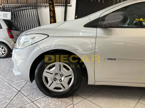CHEVROLET Onix Hatch 1.0 12V 4P FLEX, Foto 8