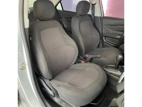 CHEVROLET Onix Hatch 1.4 4P FLEX LT AUTOM�TICO, Foto 10