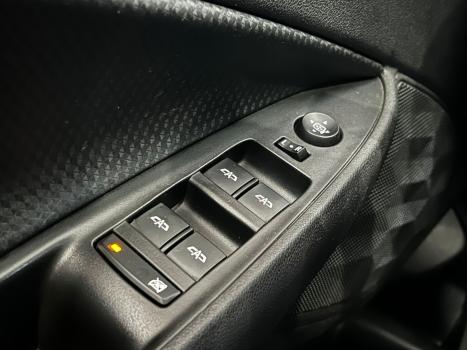 CHEVROLET Onix Hatch 1.0 12V 4P FLEX LT TURBO AUTOM�TICO, Foto 6