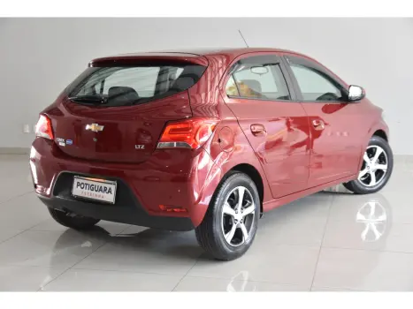 CHEVROLET Onix Hatch 1.4 4P FLEX LTZ AUTOM�TICO, Foto 2
